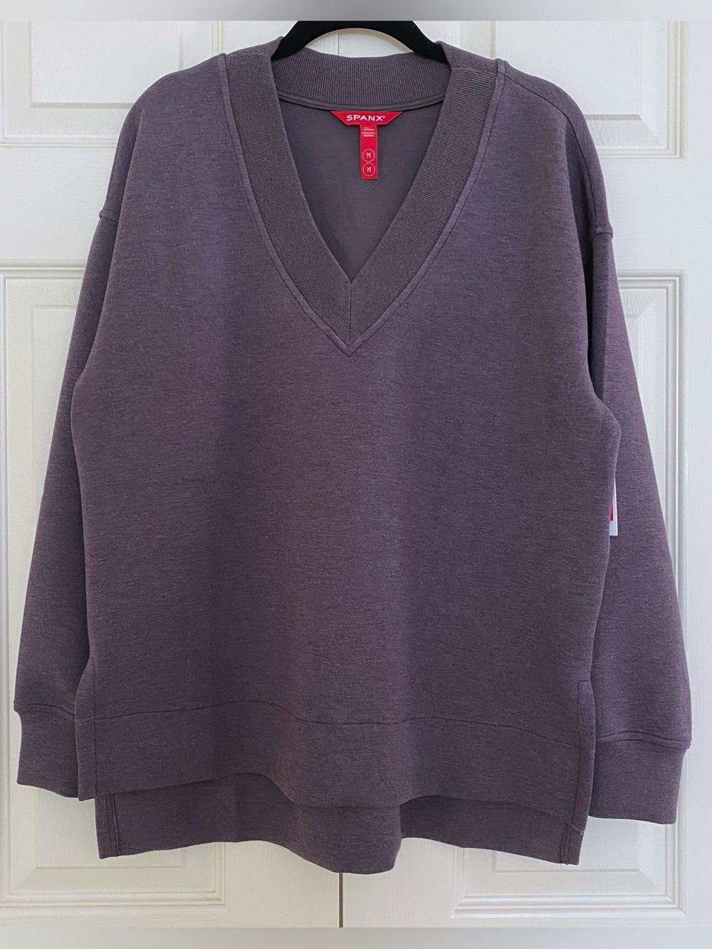 NWT Spanx AirEssentials Brushed V-Neck Sweatshirt Heather Storm Medium Oversized